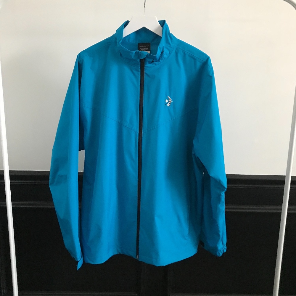 Like new Nike Golf storm fit jacket. blue  Large